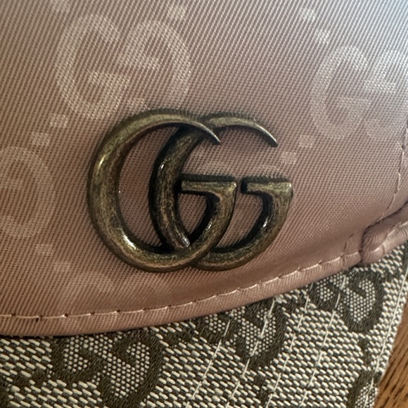Gucci Beige and Brown Monogram Baseball Cap - Picture 2 of 12